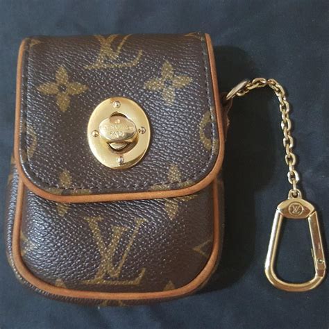 louis vuitton key cles|authentic louis vuitton key pouch.